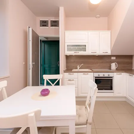 Apartman Ora *