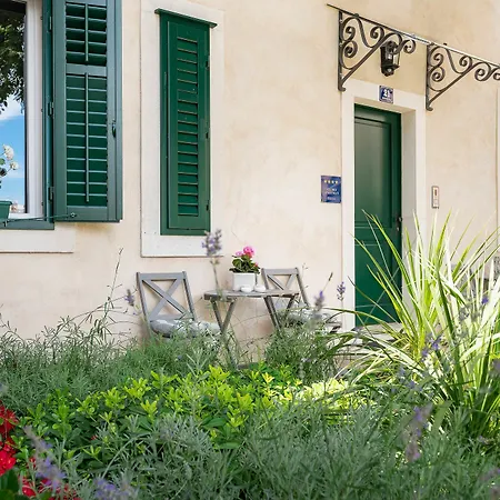 Ora Apartamento Split