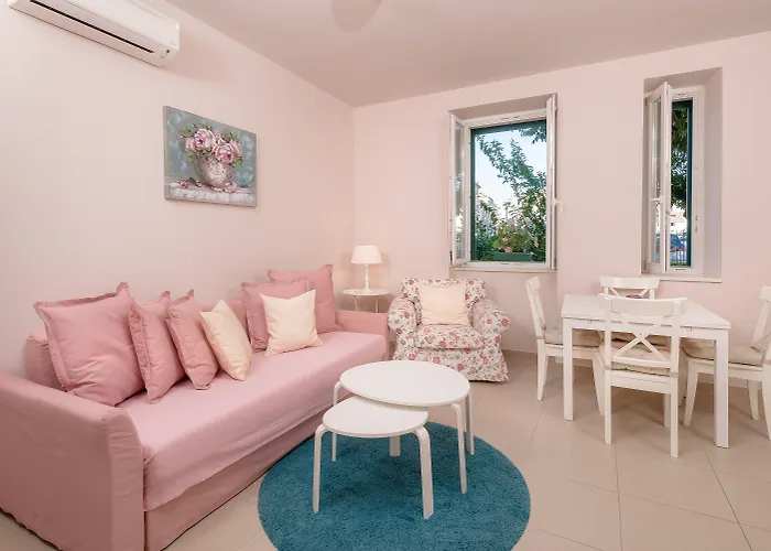 Ora شقة سبليت