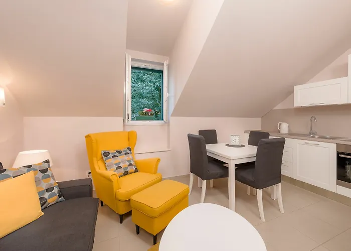 维拉奥拉公寓 * 斯普利特